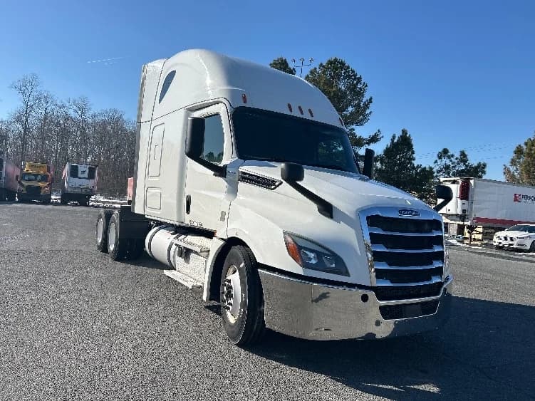 2020 Freightliner Cascadia