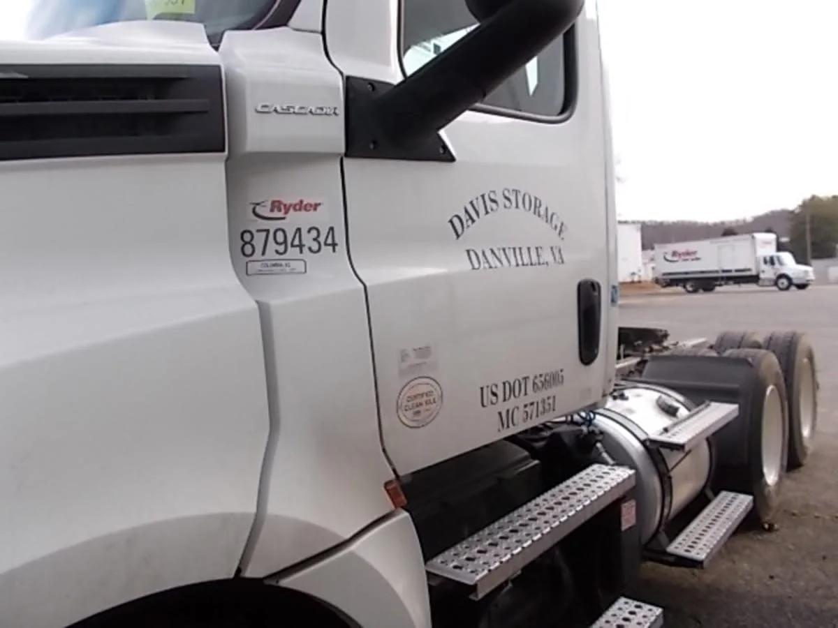2020 Freightliner Cascadia in Ashland, VA