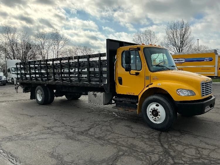 2020 Freightliner M2 106