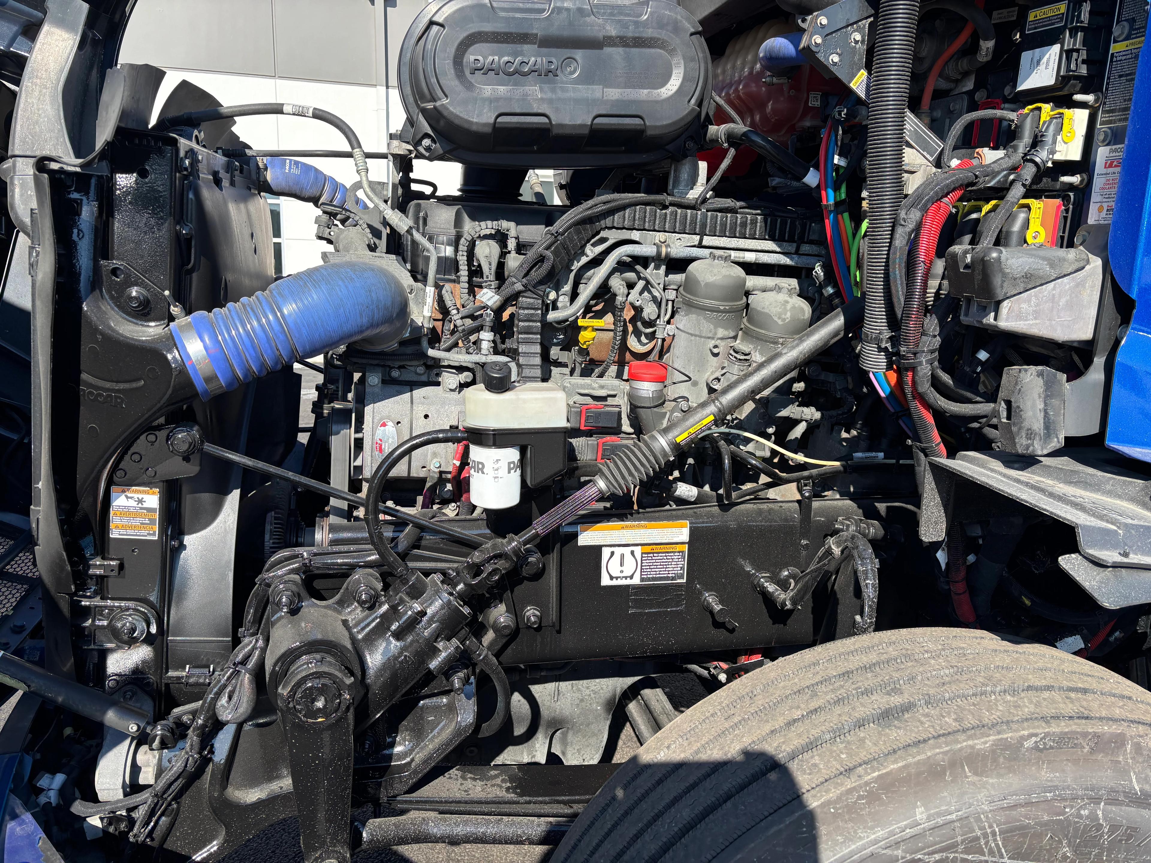 2023 Peterbilt 579 in Springfield, MO — photo 11