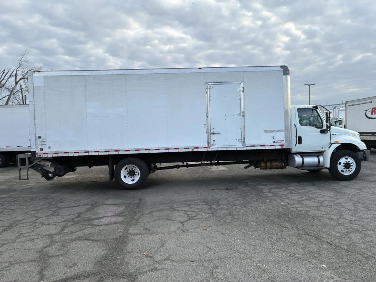 2020 International MV in Newark, NJ — photo 11