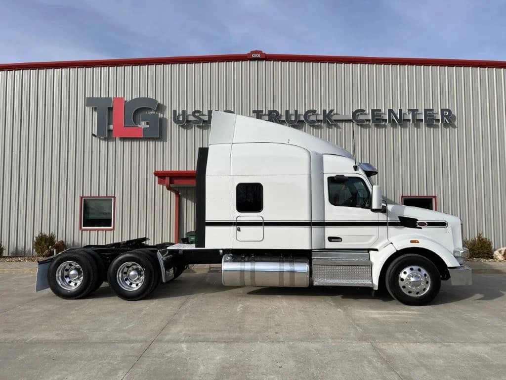 2022 Peterbilt 567 in Hattiesburg, MS — photo 3