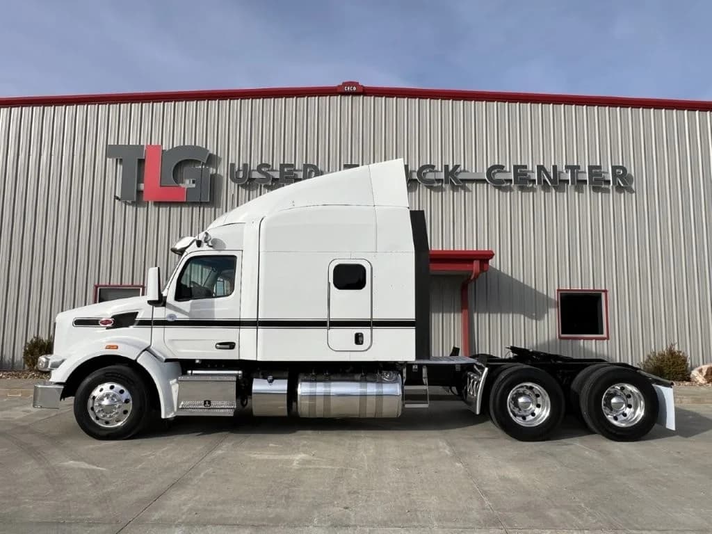 2022 Peterbilt 567 in Hattiesburg, MS — photo 5
