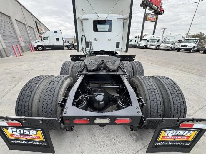 2020 Peterbilt 579 in El Paso, TX — photo 11