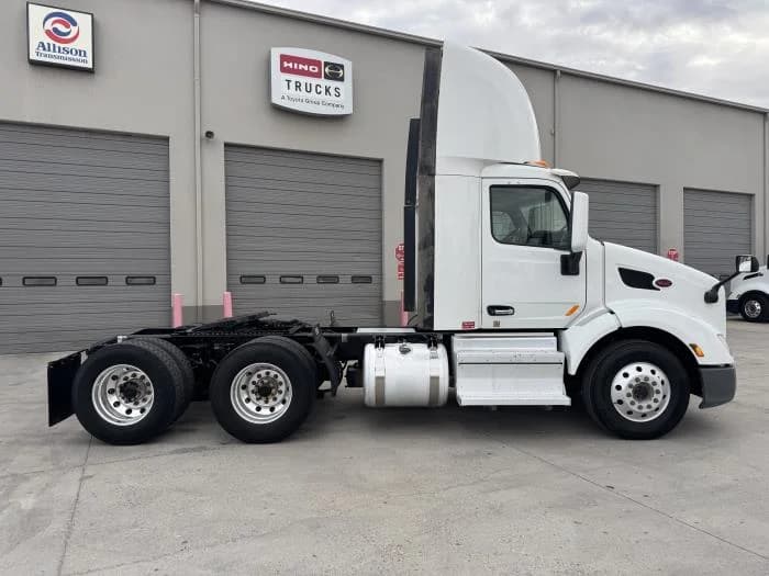 2020 Peterbilt 579 in El Paso, TX — photo 5