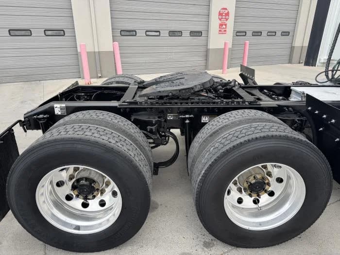 2020 Peterbilt 579 in El Paso, TX — photo 12