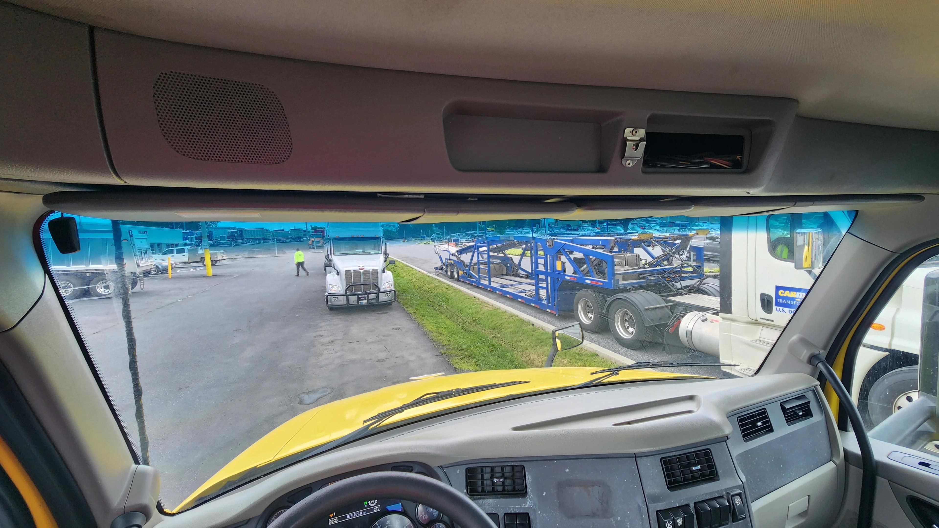 2021 Peterbilt 579 in LANCASTER, PA — photo 21