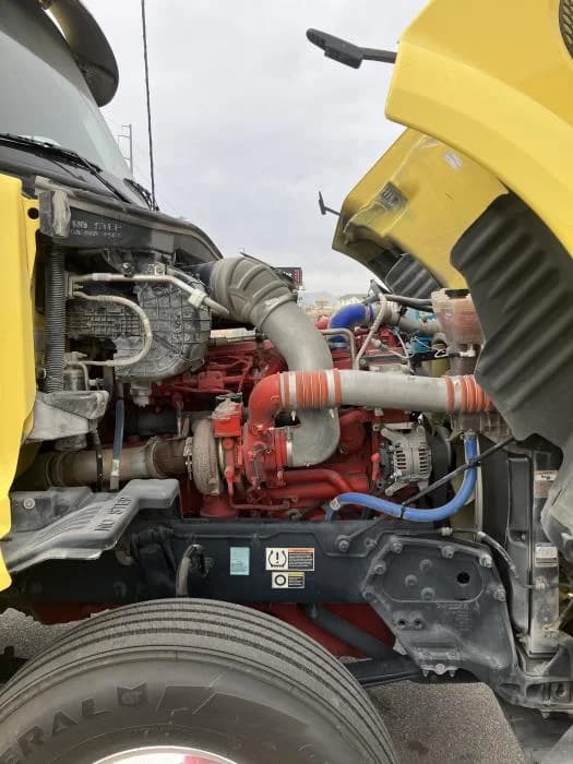 2021 Peterbilt 579 in El Paso, TX — photo 14