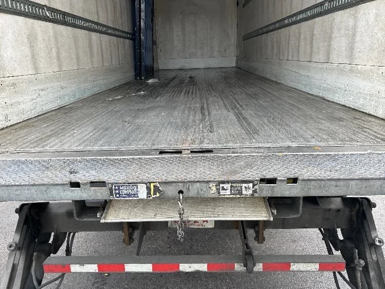 2020 Freightliner M2 106 in Norton, MA — photo 10