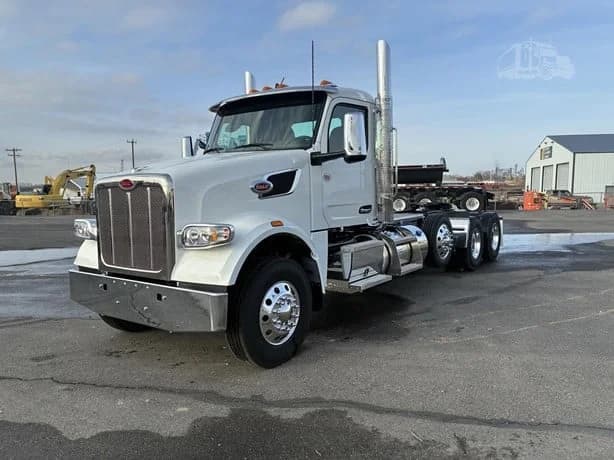 2026 Peterbilt 567