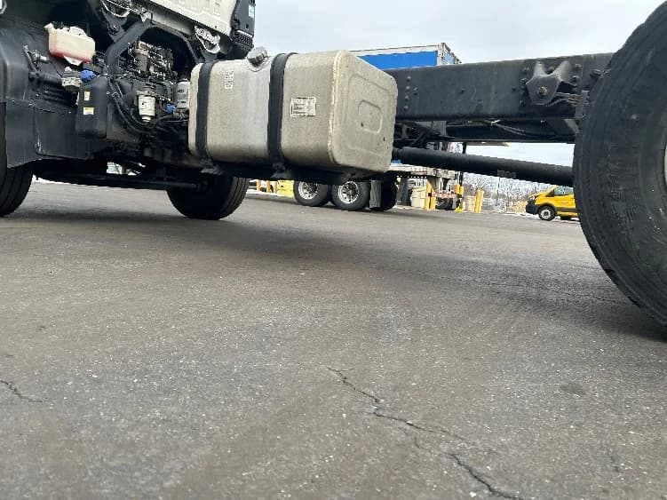 2020 Isuzu FTR in Montgomery, NY — photo 5