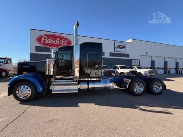 2023 Kenworth W900 in St. George, UT — photo 3
