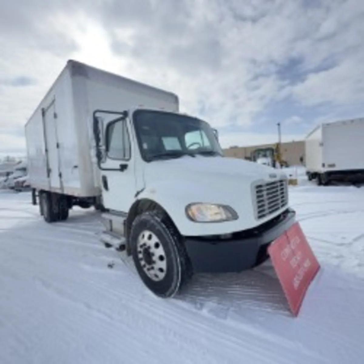 2019 Freightliner M2 106