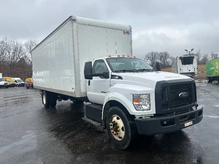 2022 Ford F-750 in Oakwood Village, OH