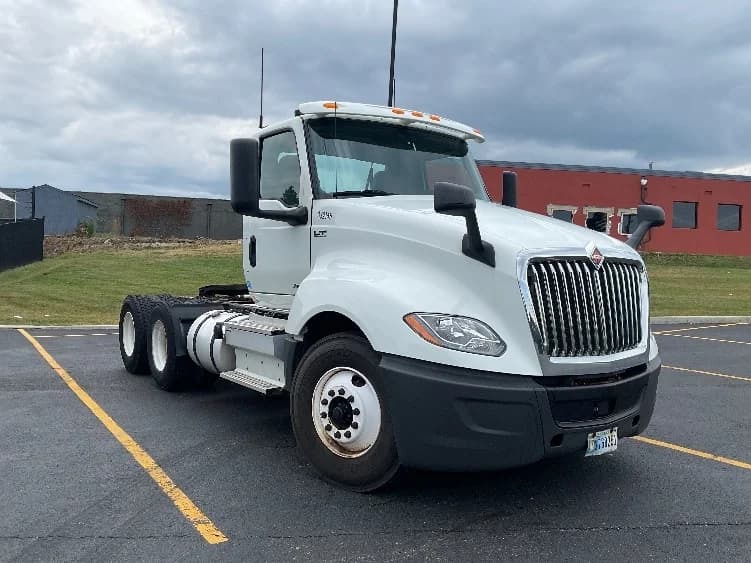 2019 International LT in Akron, OH