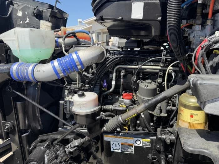 2021 Peterbilt 579 — photo 18