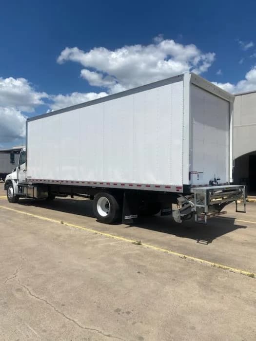 2026 Hino L6 in Houston, TX — photo 7