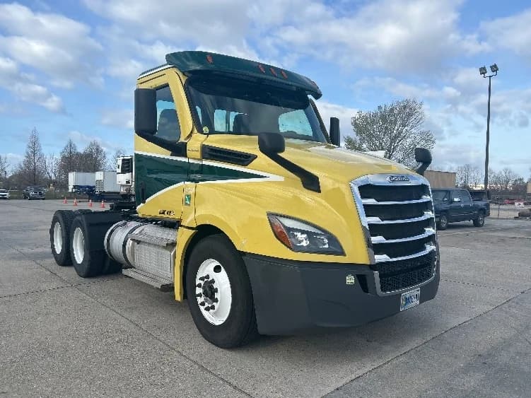 2021 Freightliner Cascadia in Hammond, LA