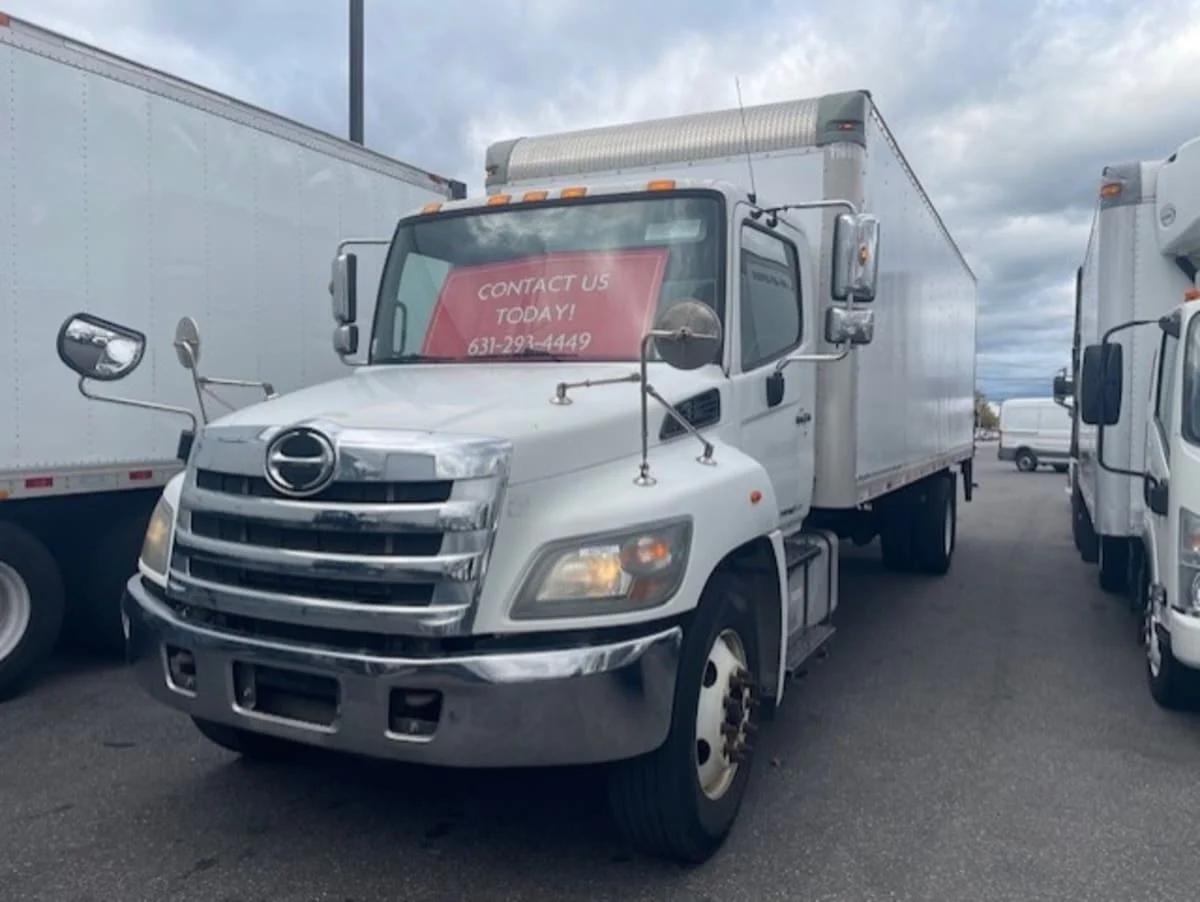 2016 Hino 338