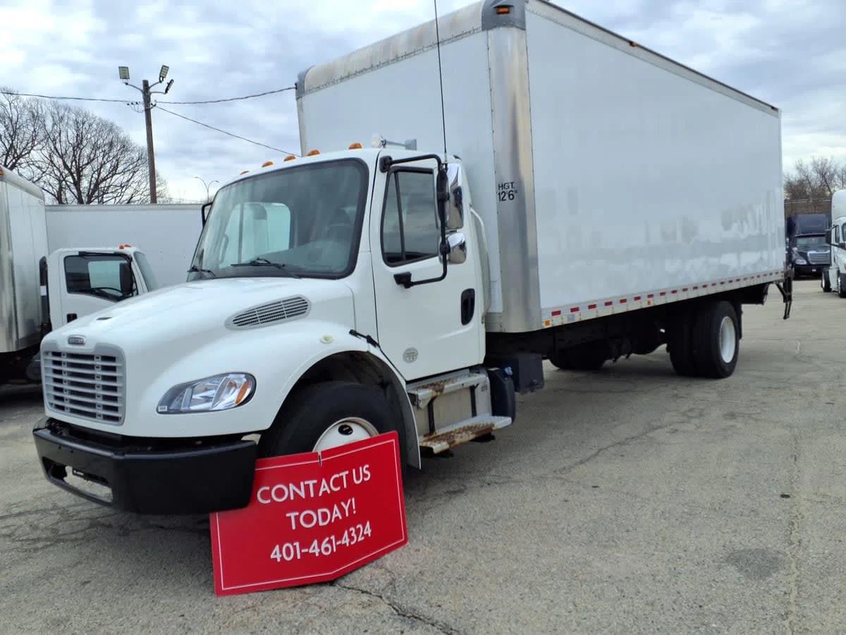 2018 Freightliner M2 106