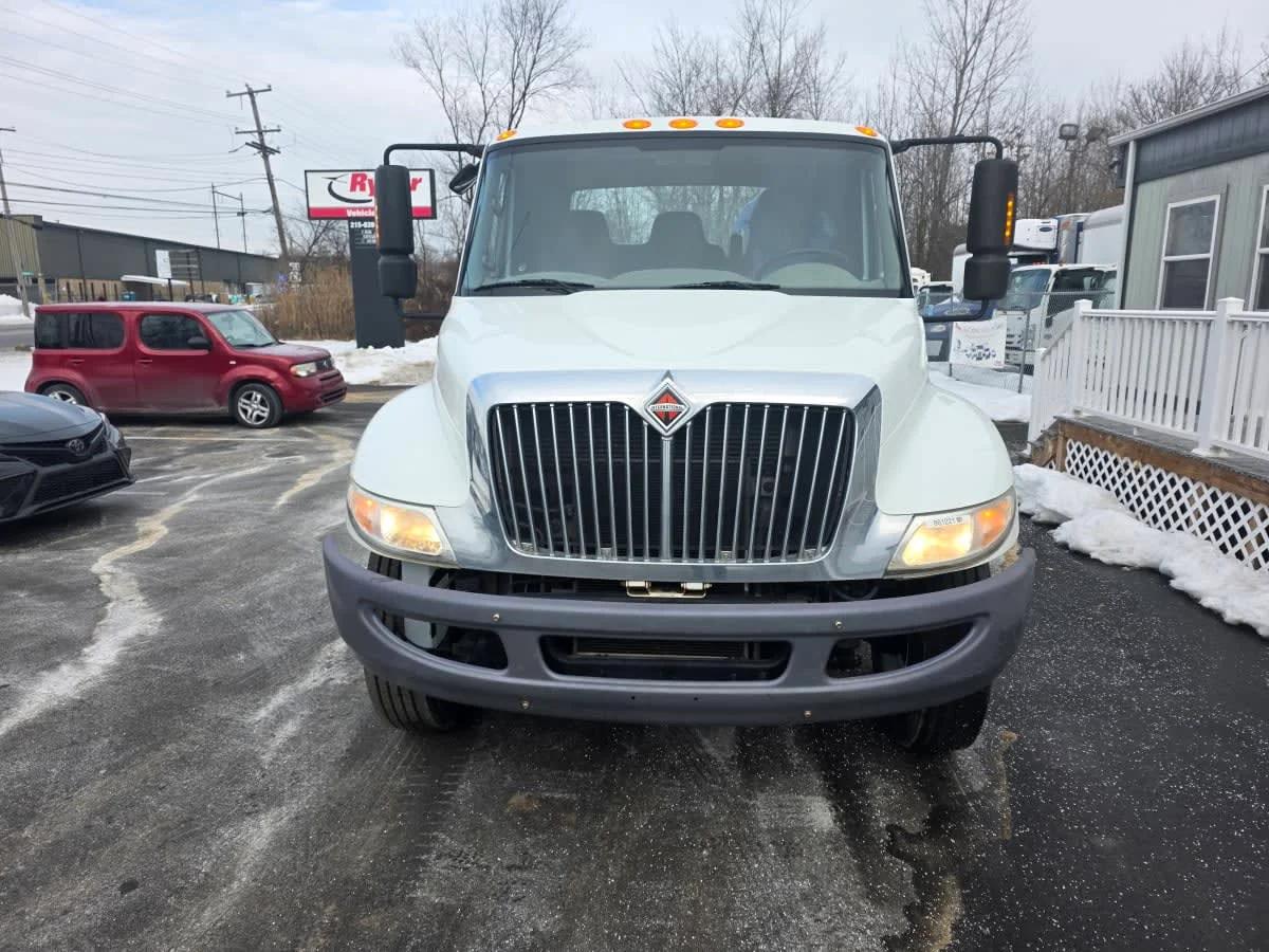 2019 International 4300 in Bensalem, PA — photo 2