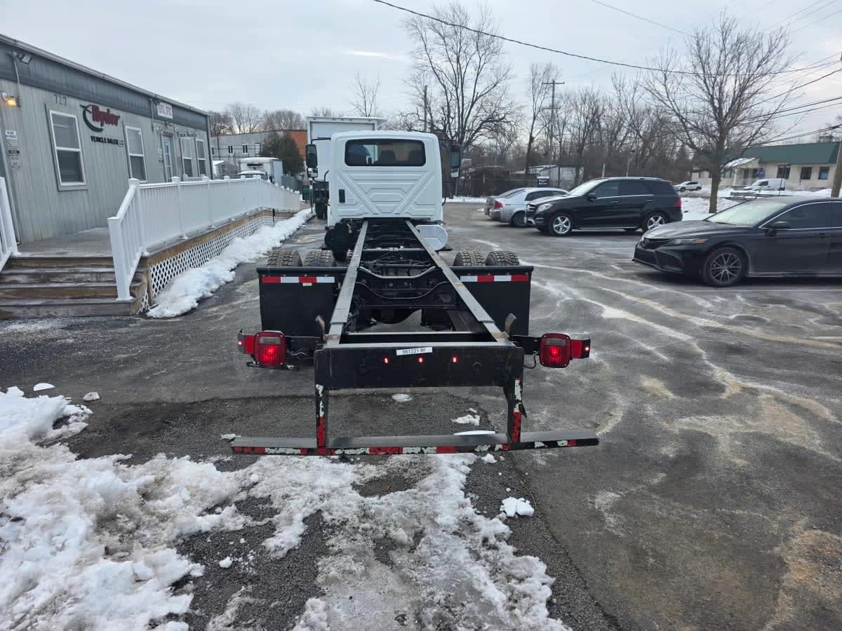 2019 International 4300 in Bensalem, PA — photo 8