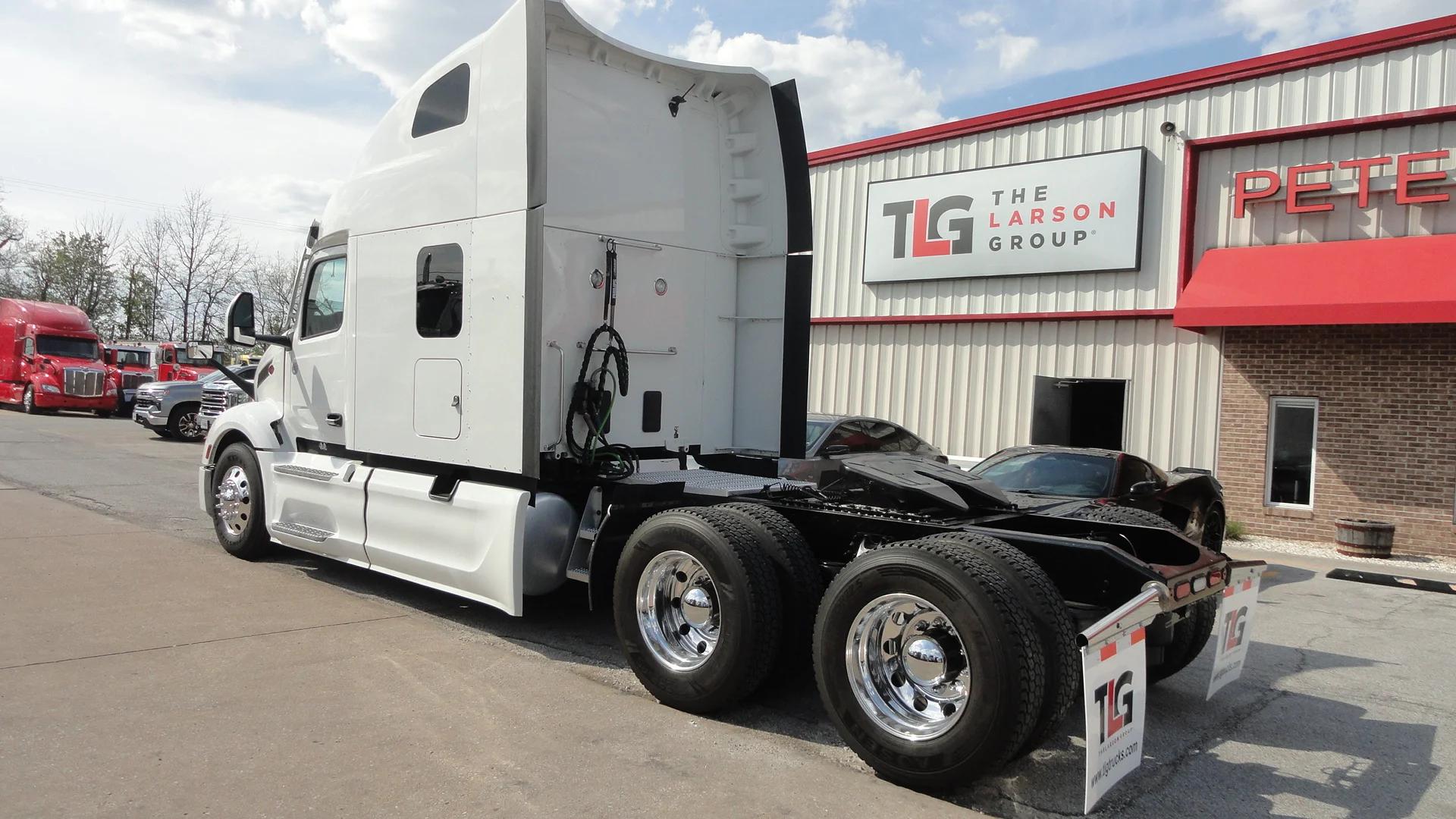 2024 Peterbilt 579 in O'Fallon, MO — photo 4