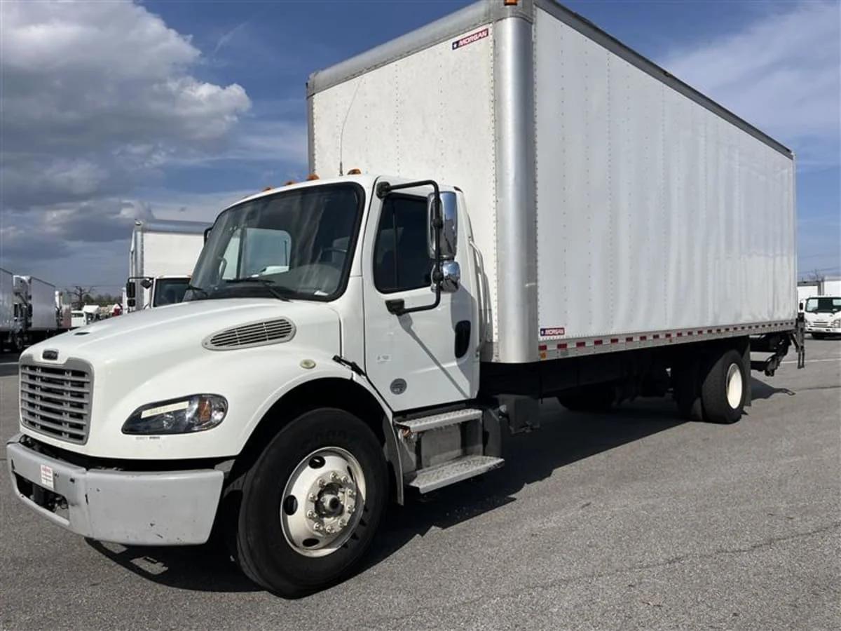 2019 Freightliner M2 106