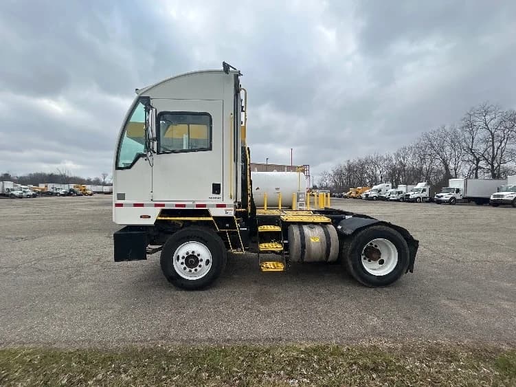2023 Autocar in Kalamazoo, MI — photo 4