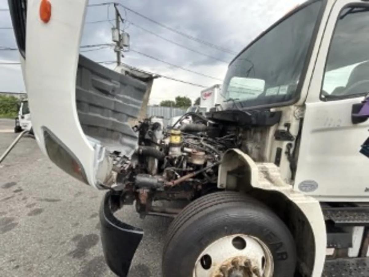 2015 Hino 338 in Kearny, NJ — photo 11