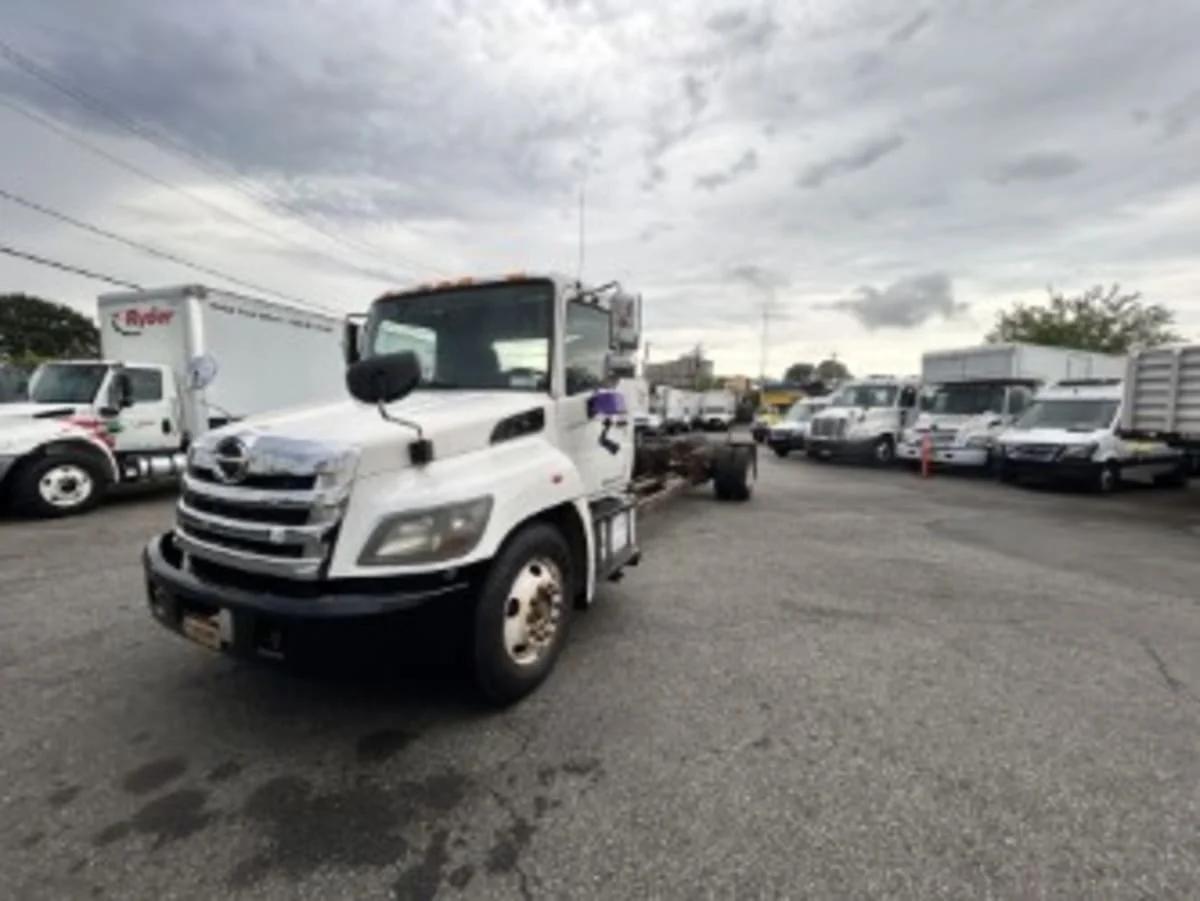 2015 Hino 338