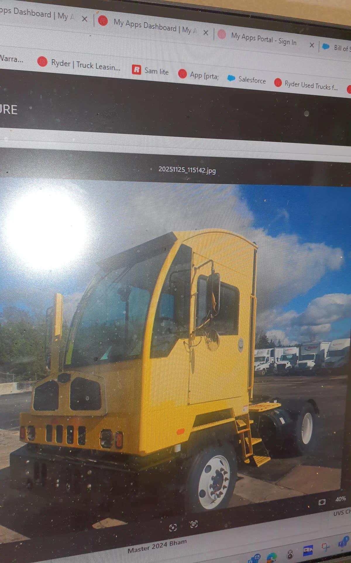 2021 Autocar