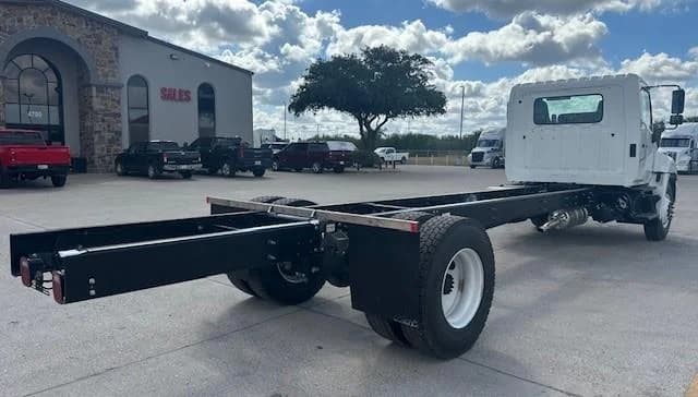 2025 Hino L6 in Pharr, TX — photo 7