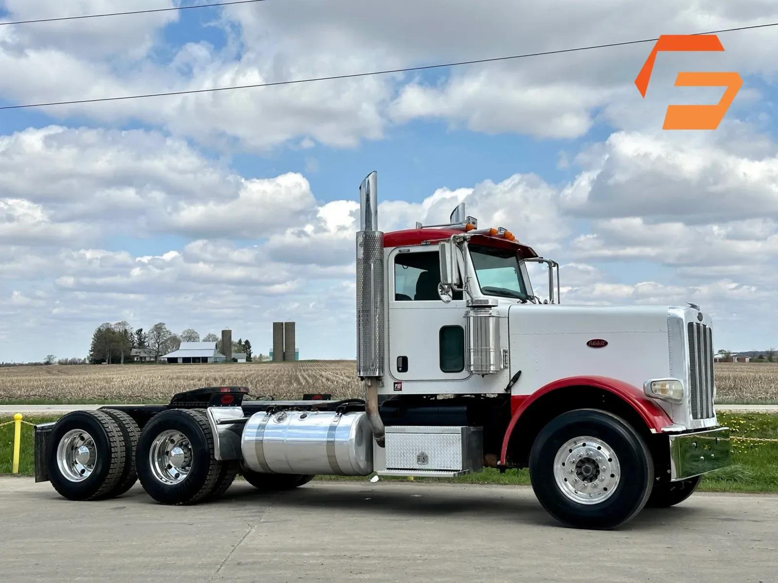 2009 Peterbilt 388