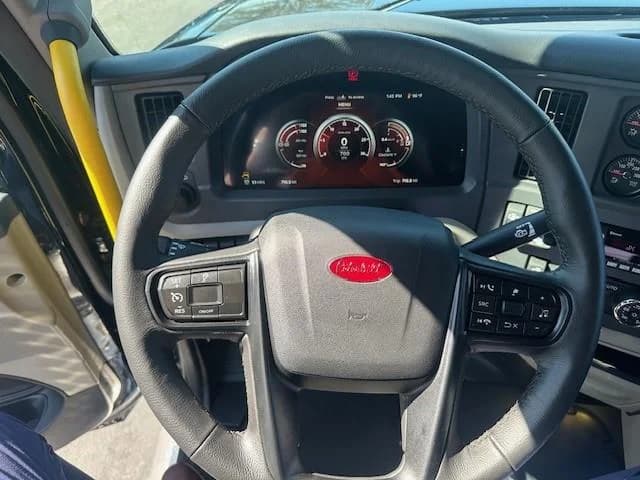 2027 Peterbilt 567 in Haines City, FL — photo 13