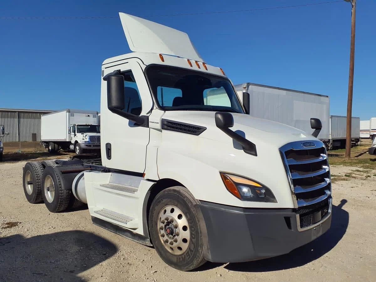 2022 Freightliner Cascadia