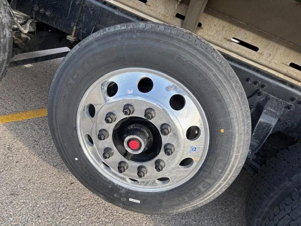 2025 Western Star 49X in La Crosse, WI — photo 15