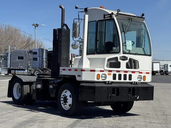 2022 Autocar in Fontana, CA