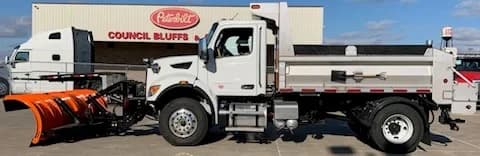 2025 Peterbilt 548 in DES MOINES, IA — photo 8