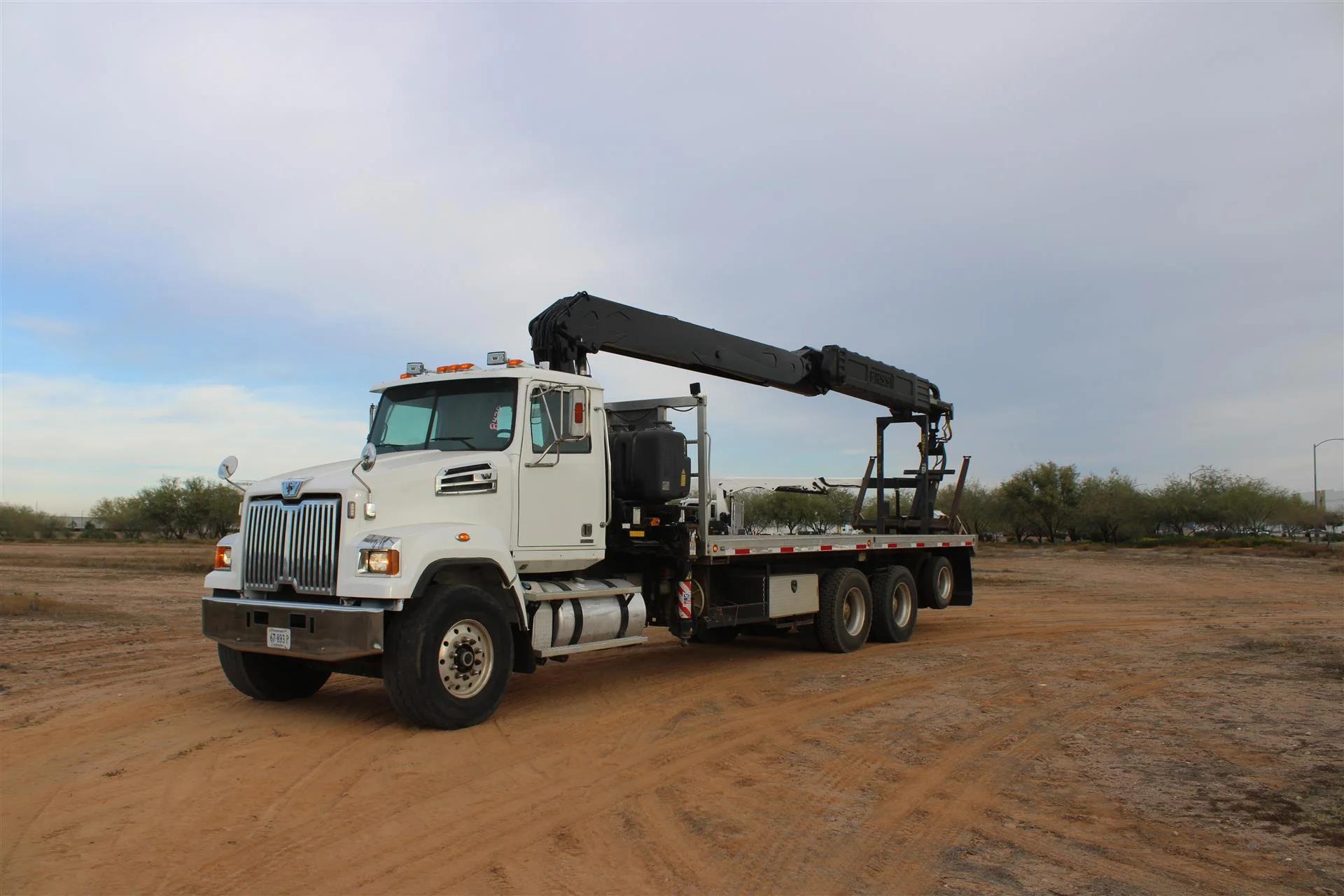 2016 Western Star 4700 in Marshfield, WI — photo 2