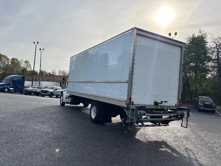 2022 Freightliner M2 106 in Concord, NC — photo 6