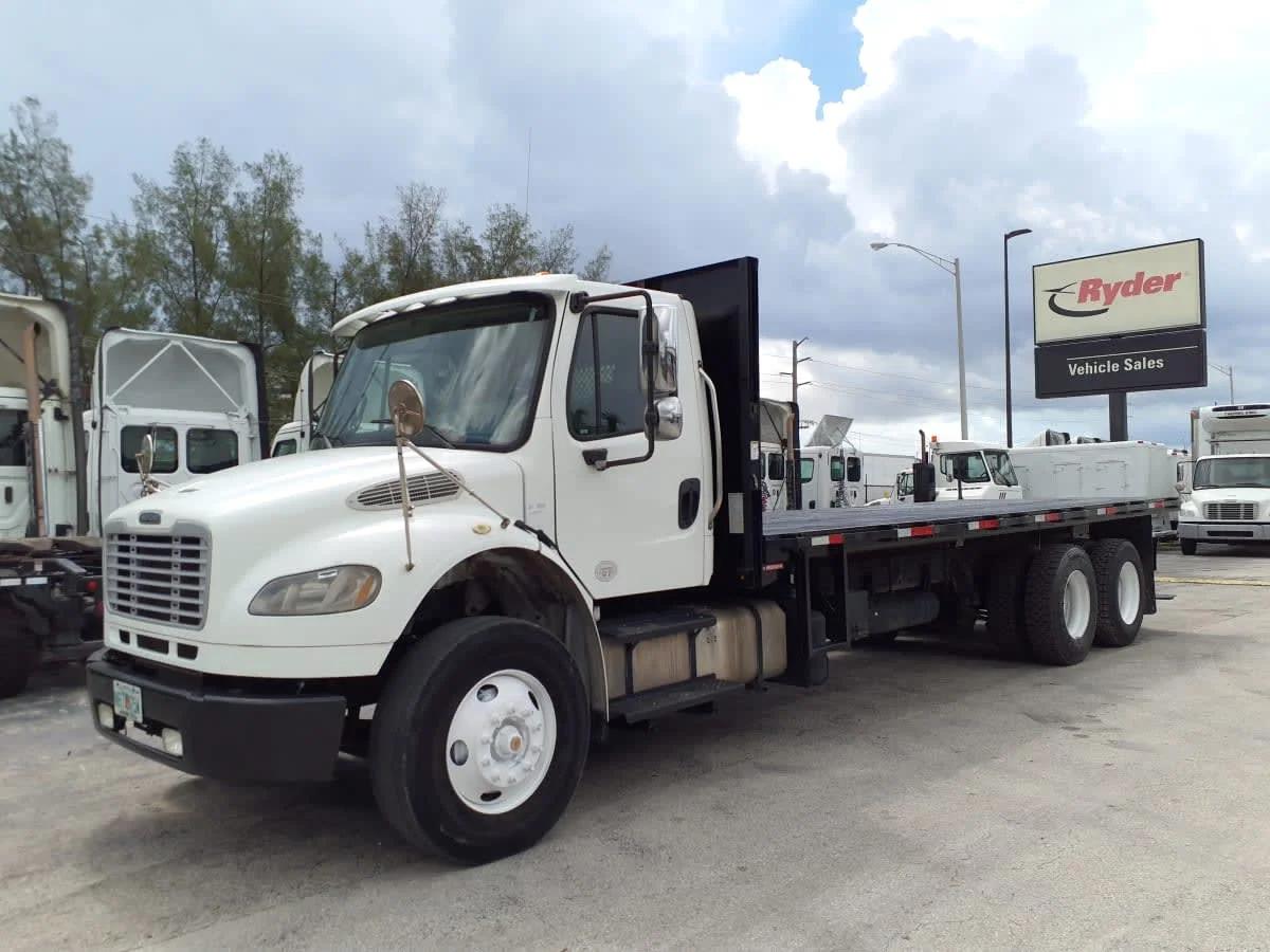 2016 Freightliner M2 106
