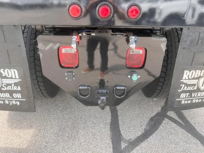 2027 Ford F-750 in Cincinnati, OH — photo 9