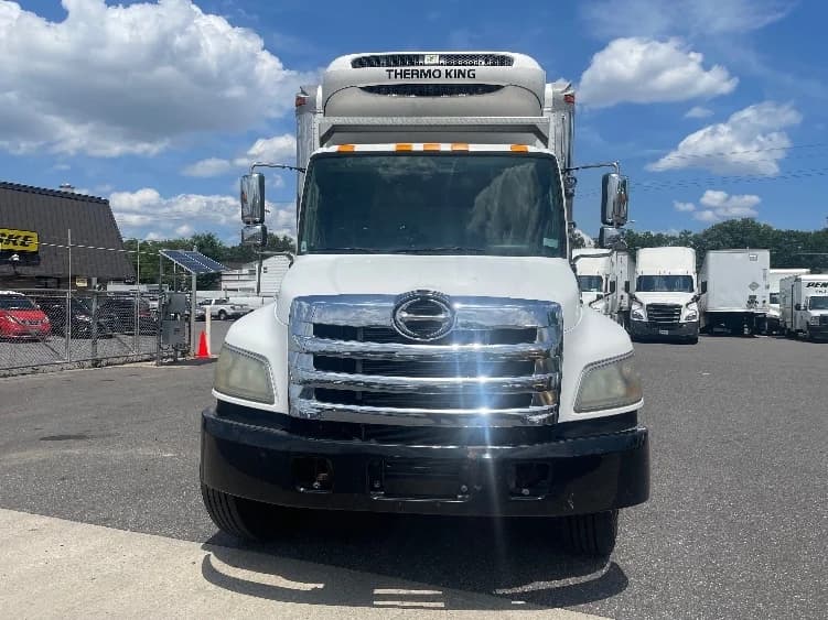2018 Hino 338 in Swedesboro, NJ — photo 2