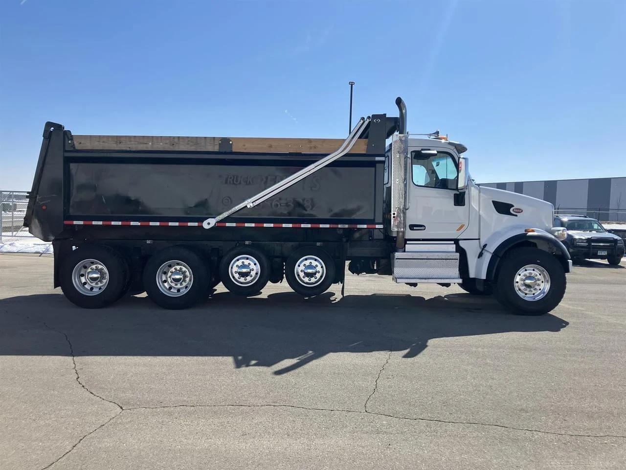 2022 Peterbilt 567 in Rochester, MN — photo 5