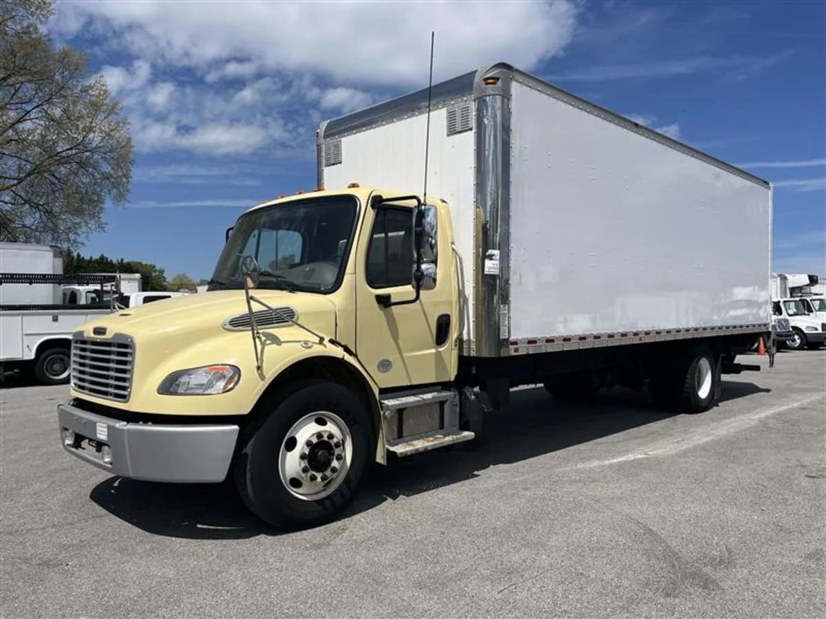 2019 Freightliner M2 106