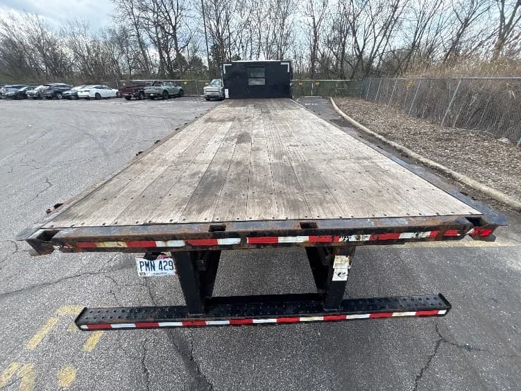 2022 Freightliner M2 106 in Middlefield, OH — photo 8