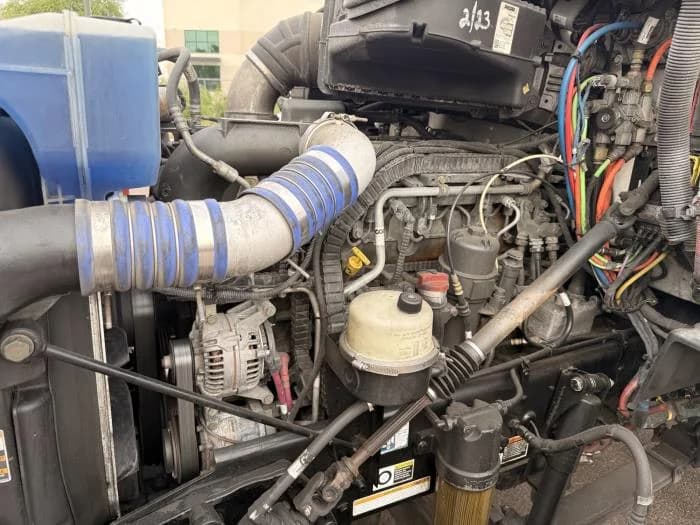 2020 Peterbilt 579 — photo 10
