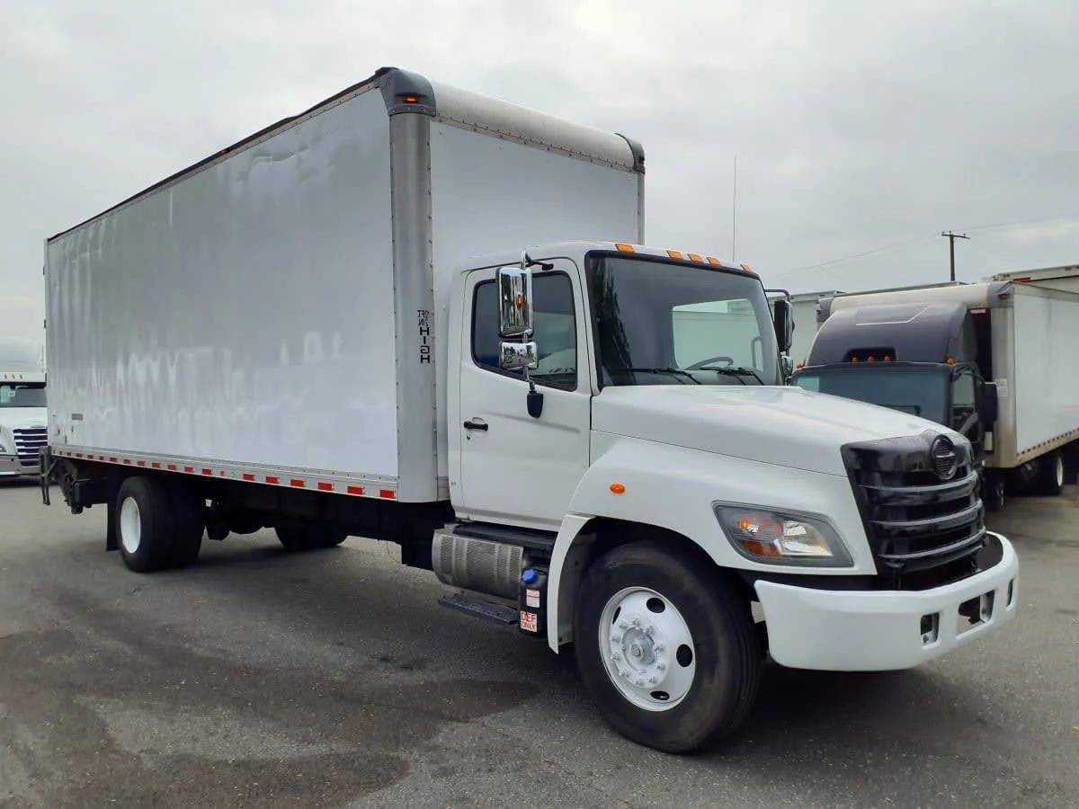 2018 Hino 338 in Springfield, MA — photo 3