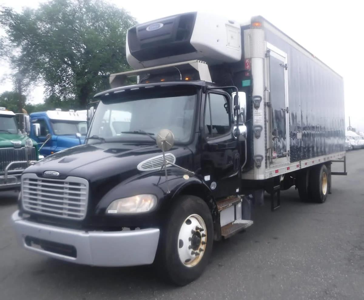 2017 Freightliner M2 106